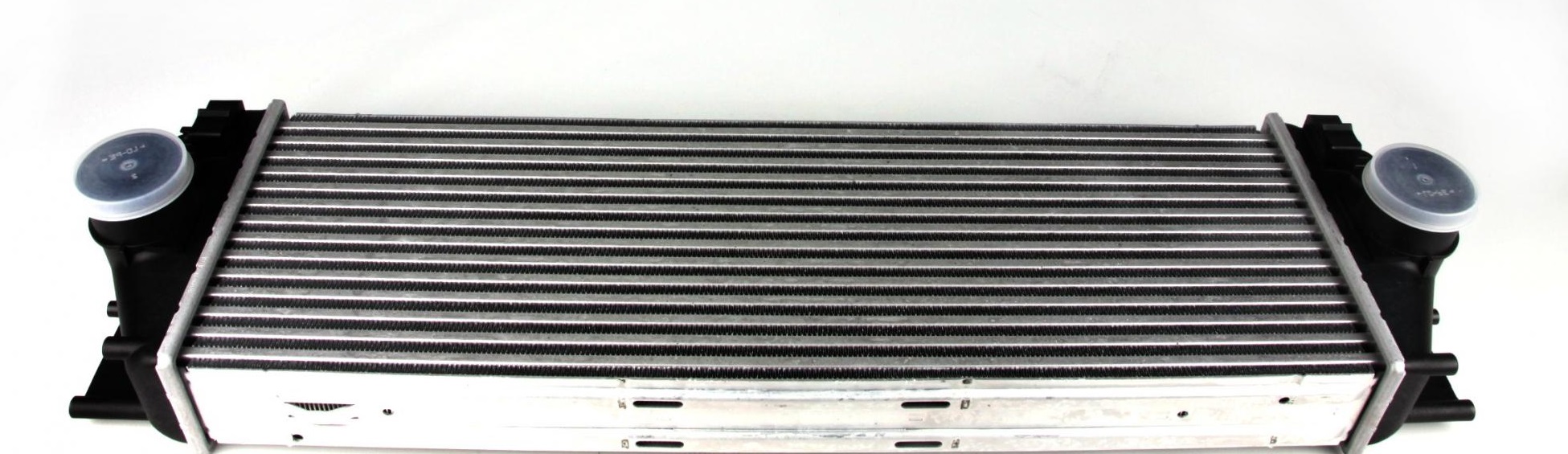 Радиатор интеркулера Mercedes Sprinter 2.2-3.0 CDI 06-